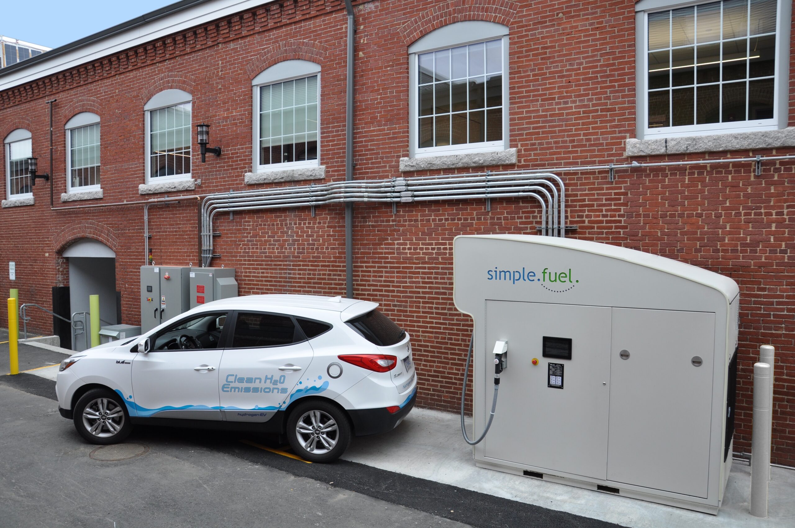 Simplefuel™ hydrogen fueling station